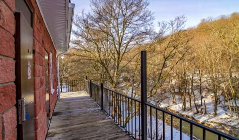 Двухкомнатный полулюкс. База отдыха «У Абдулаха», р-н Майкопский, с. Хамышки