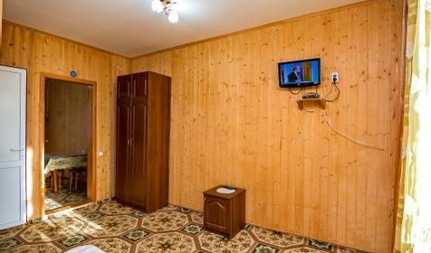 Двухкомнатный полулюкс. База отдыха «У Абдулаха», р-н Майкопский, с. Хамышки