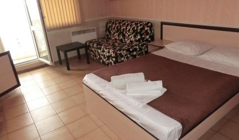 Четырехместный стандарт с балконом