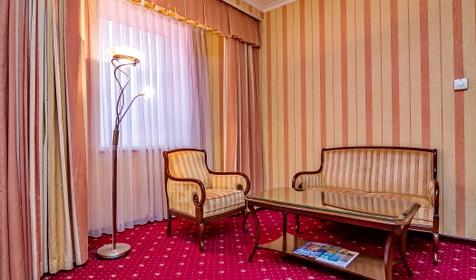 Двухкомнатный люкс. Отель "Европа", г. Краснодар