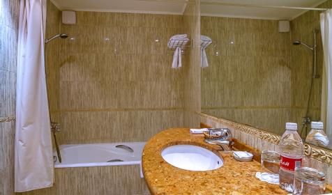 Однокомнатный люкс. Отель "Европа", г. Краснодар