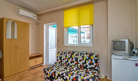 Двухместный стандарт с доп. местом. Гостевой дом Эдироз, г. Анапа