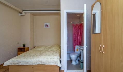 Двухместный стандарт с доп. местом. Гостевой дом Эдироз, г. Анапа