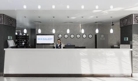 Ресепшн. Отель Sea Galaxy, г. Сочи