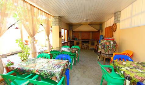 Гостевой дом У Любы, г. Анапа, п. Витязево