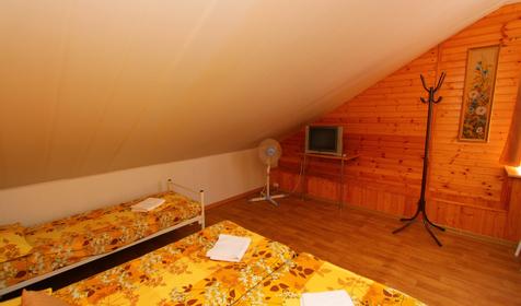 Трехместный стандарт. Гостевой дом У Любы, г. Анапа, п. Витязево