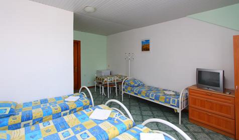 Четырехместный стандарт. Гостевой дом У Любы, г. Анапа, п. Витязево