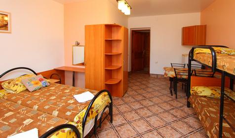 Четырехместный стандарт. Гостевой дом У Любы, г. Анапа, п. Витязево