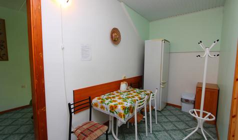 Двухкомнатный номер. Гостевой дом У Любы, г. Анапа, п. Витязево