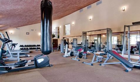 Тренажерный зал. Клубный отель-SPA Ривьера-клуб, г. Анапа