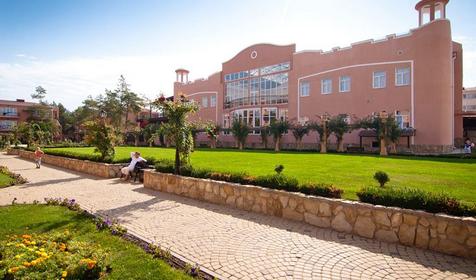 Территория. Клубный отель-SPA Ривьера-клуб, г. Анапа