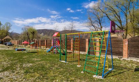 Гостиный двор Три медведя, Адыгея, п. Каменномостский