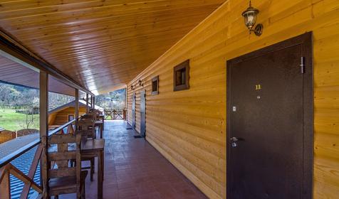 Четырехместный. Гостиный двор Три медведя, Адыгея, п. Каменномостский