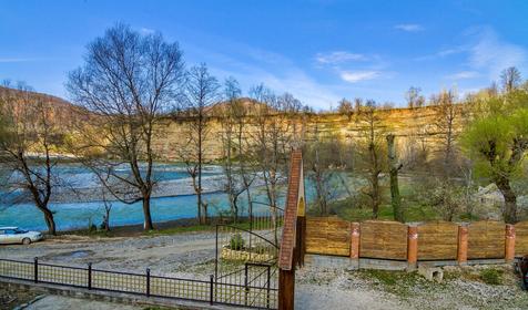 Гостиный двор Три медведя, Адыгея, п. Каменномостский