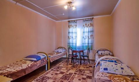 Четырехместный номер в двухсекционном блоке. Гостинично-туристический комплекс Лань, респ. Адыгея, п. Каменномостский