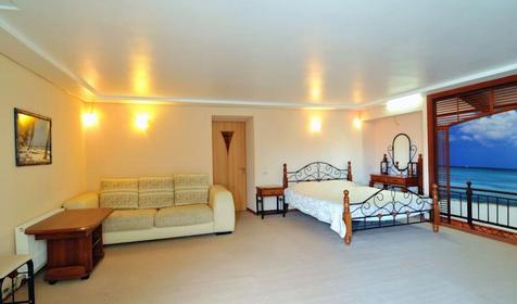 Номер люкс. Гостиничный комплекс Оазис. Геленджик, с. Архипо-Осиповка