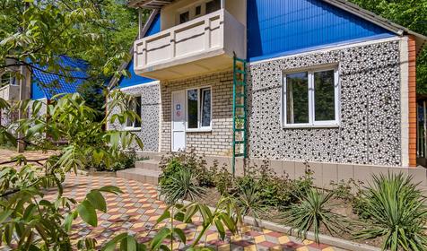 Пятиместная комната. База отдыха Межгорье, с. Фанагорийское