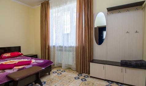 Двухместная комната с удобствами. База отдыха Межгорье, с. Фанагорийское