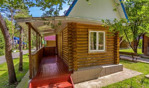 Коттедж четырехместный. База отдыха Межгорье, с. Фанагорийское