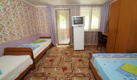 Трехместный с удобствами