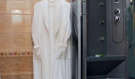 Семейный двухкомнатный номер. Пансионат Кристалл-уют, г. Анапа