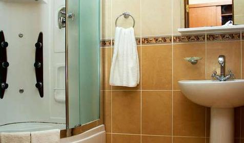 Семейный двухкомнатный номер, мансарда. Пансионат Кристалл-уют, г. Анапа