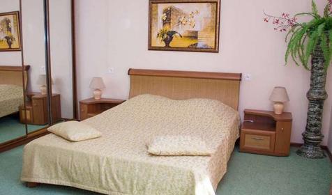 Семейный трехкомнатный номер. Пансионат Кристалл-уют, г. Анапа