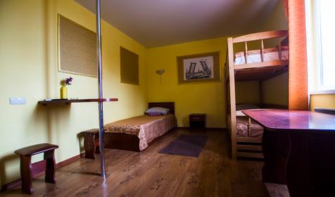 Двухкомнатный номер с террасой. Отель Питер, Темрюкский район, п. Кучугуры