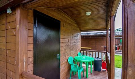 Двухместный коттедж. База отдыха Quadro Дача, ст. Убинская