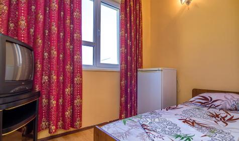 Двухкомнатный номер. Отель Золотая миля, п. Лермонтово