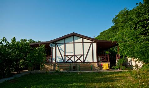 Частный дом Аленка, Туапсинский р-н, п. Небуг