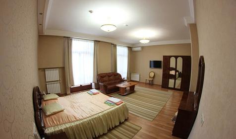 Трехместный двухкомнатный/Suite