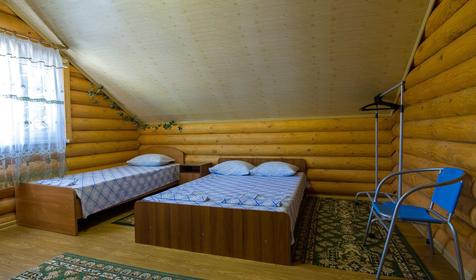 Трехместный эконом. База отдыха Анастасия, бухта Инал