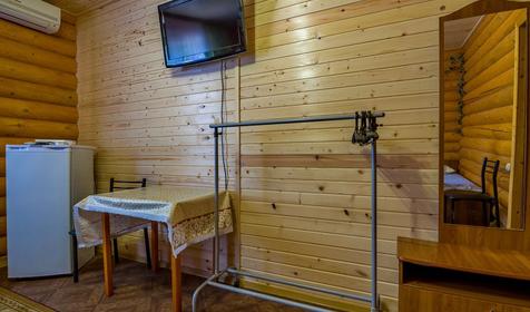 Четырехместный эконом. База отдыха Анастасия, бухта Инал