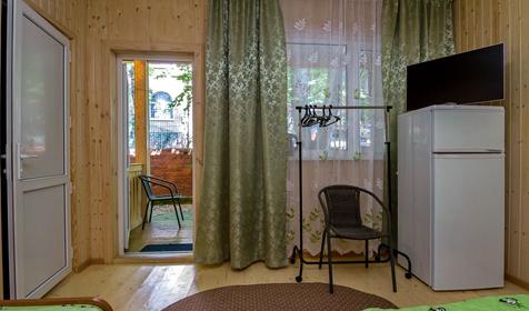 Трехместный комфорт. База отдыха Анастасия, бухта Инал