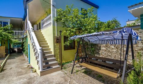 Гостевой дом Донна Роза, п. Лермонтово