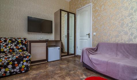 Четырехместный стандарт с балконом