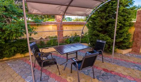 Гостиница Пурпурный замок, Адлерский р-н г. Сочи