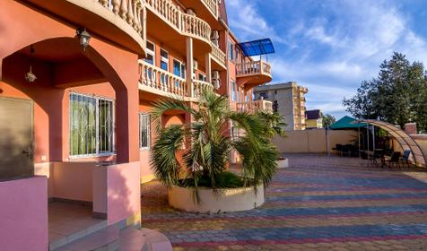 Гостиница Пурпурный замок, Адлерский р-н г. Сочи