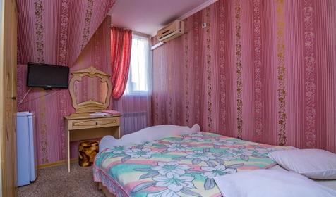 Трехместный номер ПК. Гостиница Пурпурный замок, Адлерский р-н г. Сочи