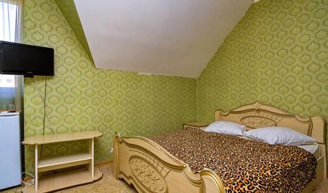 Трехместный номер ПК. Гостиница Пурпурный замок, Адлерский р-н г. Сочи