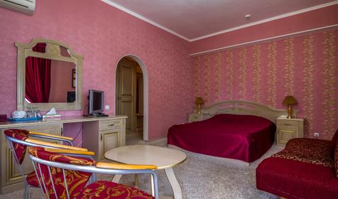 Студио с балконом. Отель Богородск, г. Сочи, Адлер