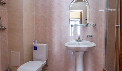 Двухместный двухкомнатный номер. Отель Корсар, г. Сочи, Адлерский район