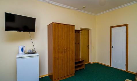 Трехместный комфорт с видом на море. Гостевой дом Ла-Коста, г. Адлер