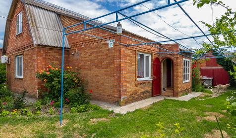 Частный дом "Уютный уголок", Ейский р-н, ст. Должанская