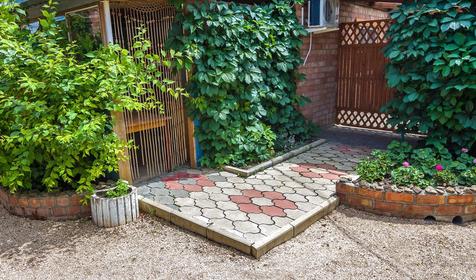 Частная мини-база отдыха Солнечная, ст. Должанская