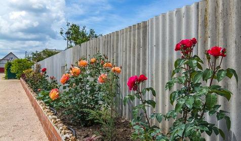 Частная мини-база отдыха Солнечная, ст. Должанская