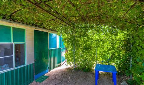 Четырехместный комфорт.Частная мини-база отдыха Солнечная, Ейский р-н, ст. Должанская