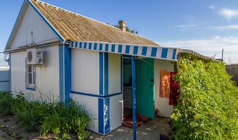 Комфорт двухкомнатный. Гостевой дом Анастасия, ст. Должанская