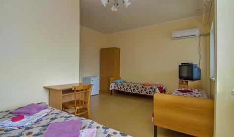 Четырехместный стандарт. База отдыха Радужная, Ейский район, ст-ца Должанская